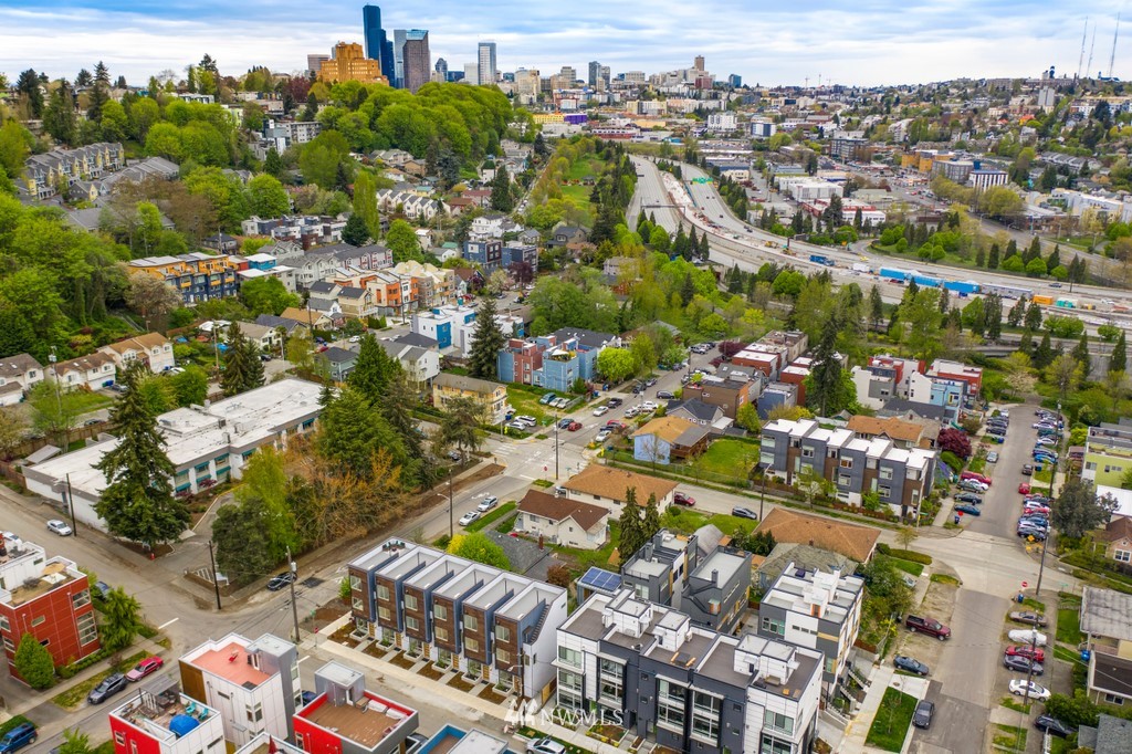 1804 South State Street Seattle, WA 98144 - Photo 23 of 25 Gallery Image 23
