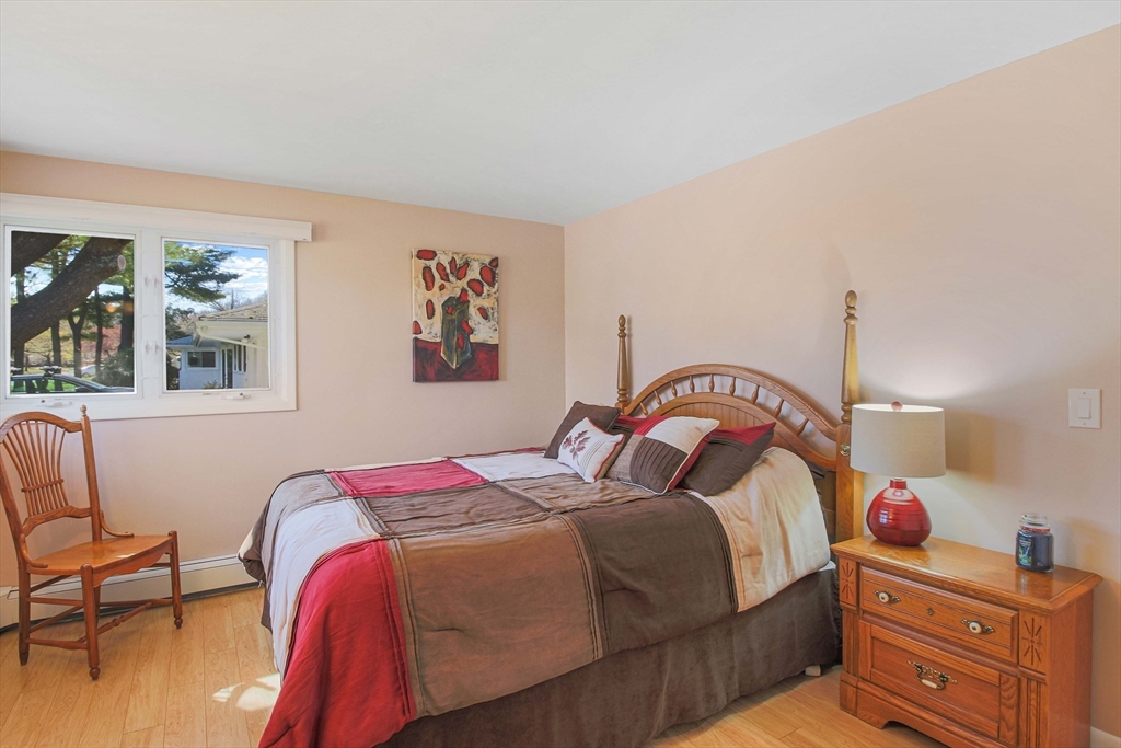 53 Barry Road Worcester, MA 01609 - Photo 21 of 38 Gallery Image 21