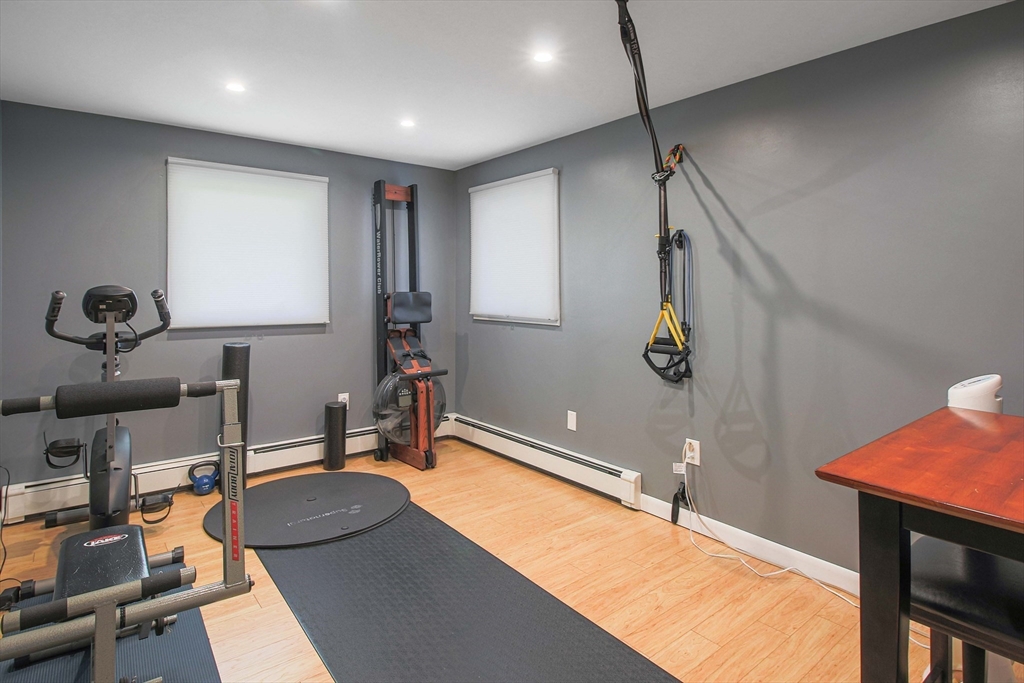 53 Barry Road Worcester, MA 01609 - Photo 24 of 38 Gallery Image 24