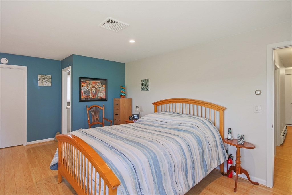 53 Barry Road Worcester, MA 01609 - Photo 29 of 38 Gallery Image 29