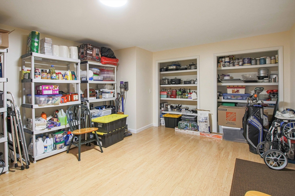 53 Barry Road Worcester, MA 01609 - Photo 32 of 38 Gallery Image 32