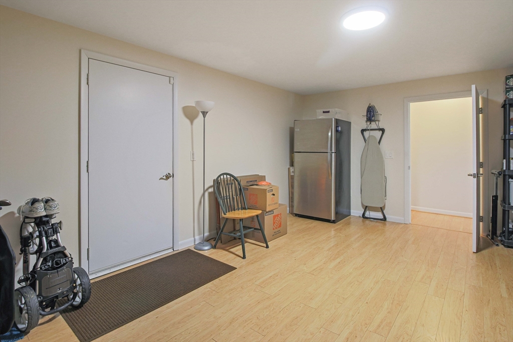 53 Barry Road Worcester, MA 01609 - Photo 33 of 38 Gallery Image 33