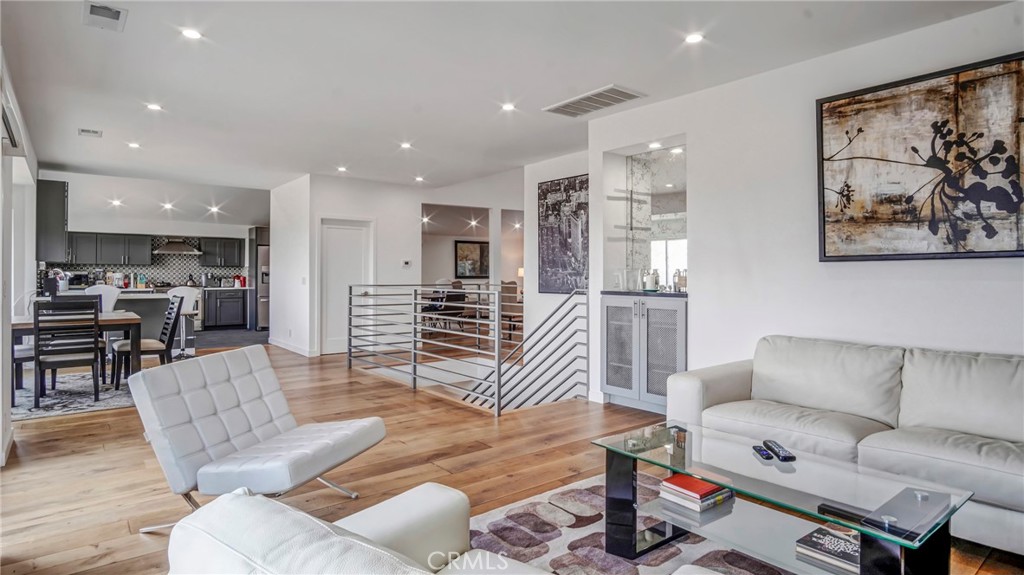 4124 Barrett Road Los Angeles, CA 90032 - Photo 11 of 42