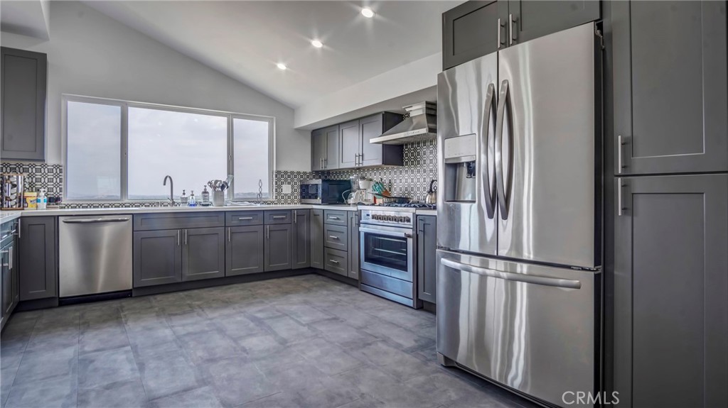 4124 Barrett Road Los Angeles, CA 90032 - Photo 14 of 42