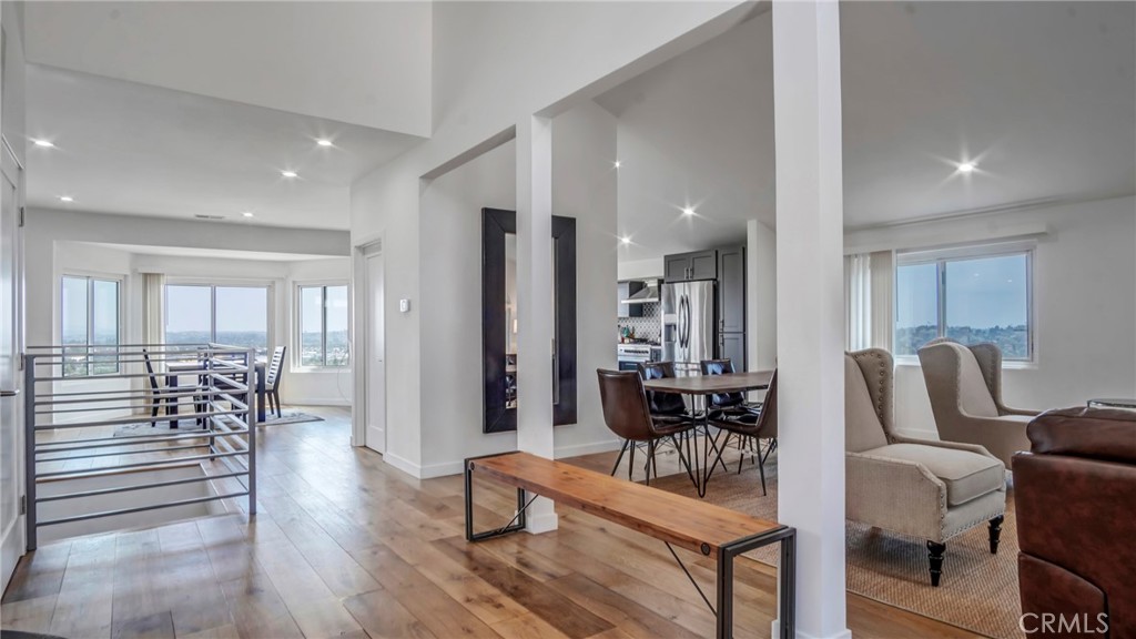 4124 Barrett Road Los Angeles, CA 90032 - Photo 4 of 42