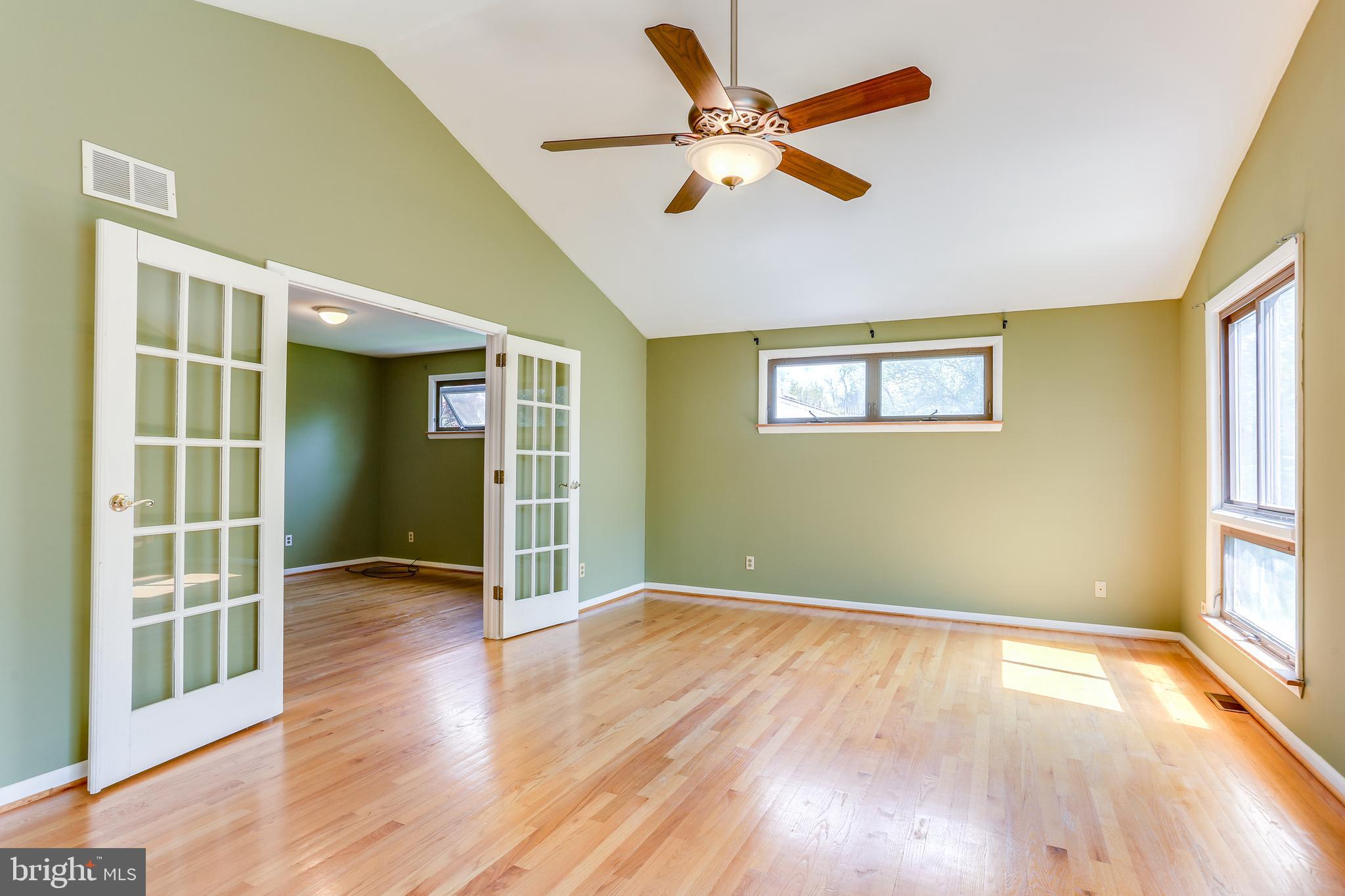 9281 Soaring Hill Road Columbia, MD 21045 - Photo 11 of 20