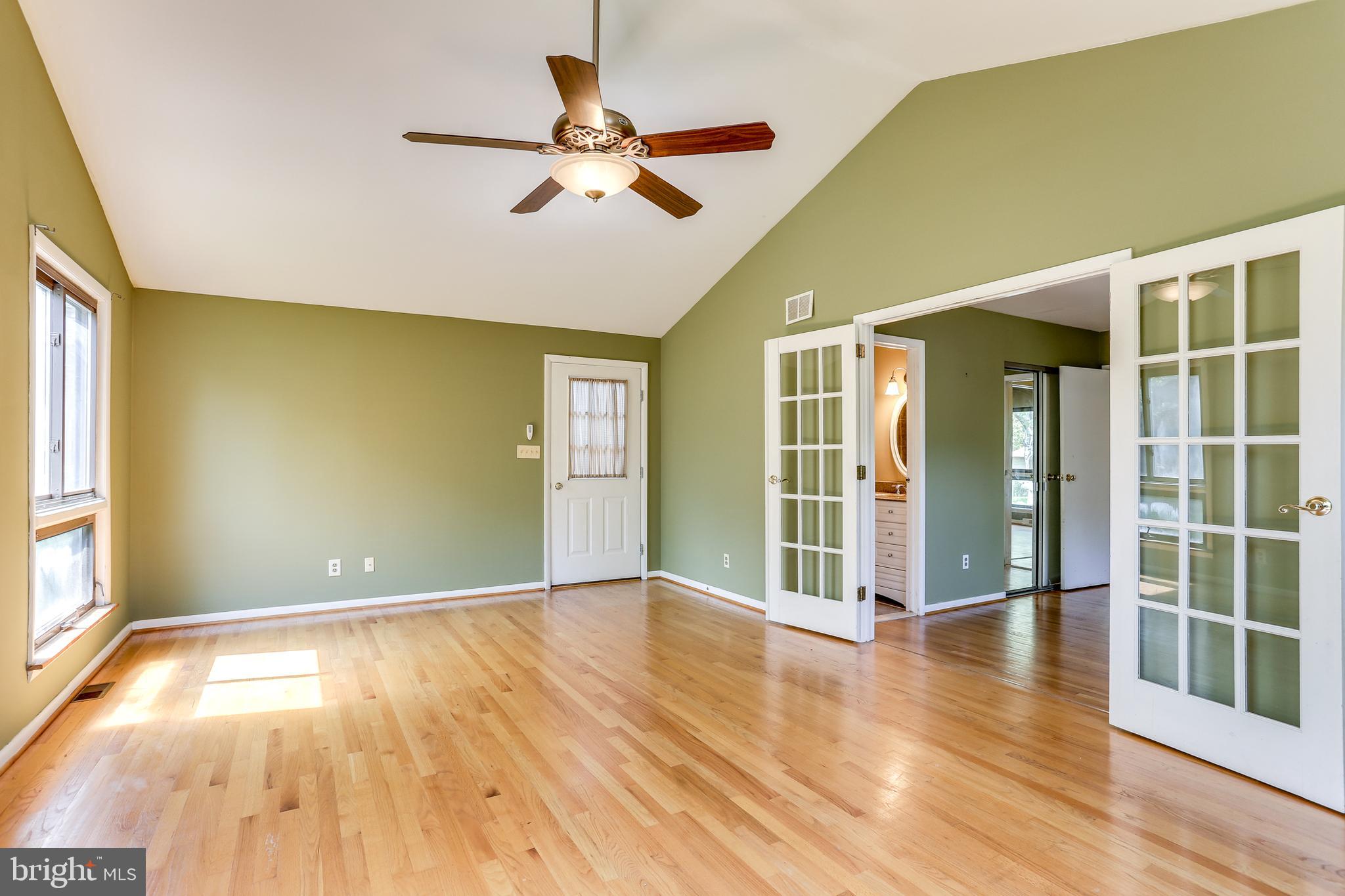 9281 Soaring Hill Road Columbia, MD 21045 - Photo 10 of 20
