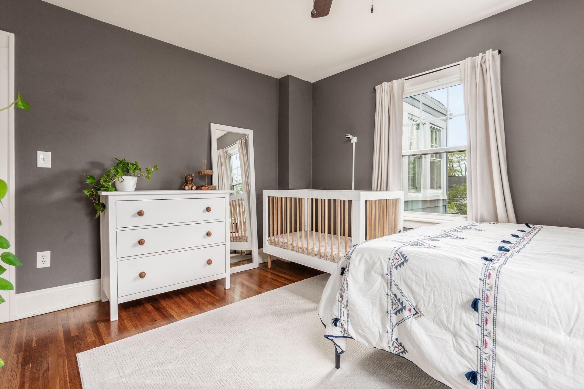 311 Chatham Road Columbus, OH 43214 - Photo 23 of 44 Bedroom 2