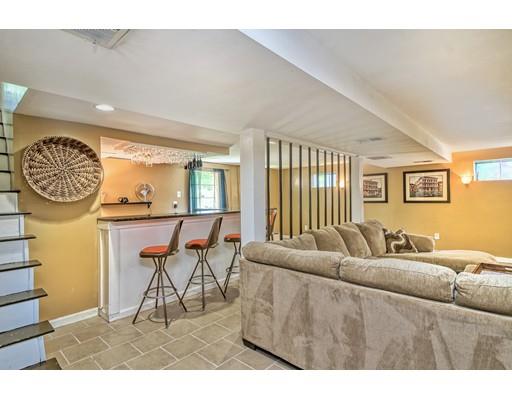 121 Bulfinch Road Lynn, MA 01902 - Photo 14 of 24 Gallery Image 14