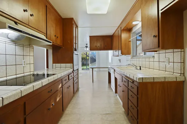 $525,000 | 4512 Woodson Avenue, Sacramento, CA 95821