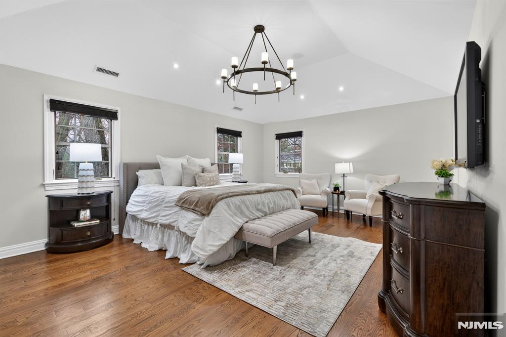 5 Keats Road Short Hills, NJ 07078 - Photo 20 of 47