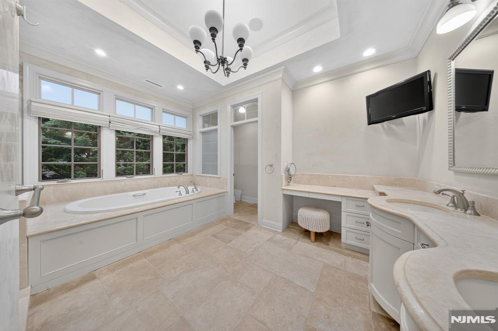 5 Keats Road Short Hills, NJ 07078 - Photo 22 of 47