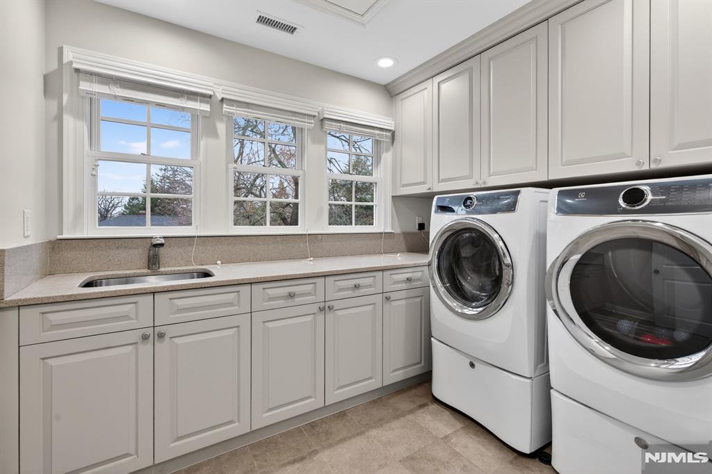 5 Keats Road Short Hills, NJ 07078 - Photo 29 of 47