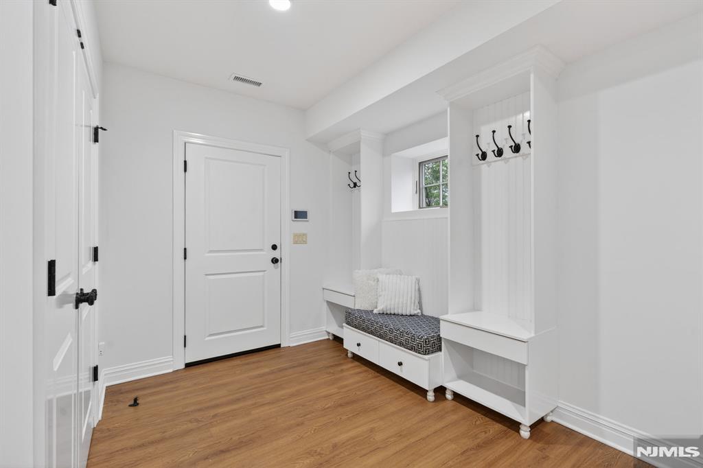 5 Keats Road Short Hills, NJ 07078 - Photo 35 of 47