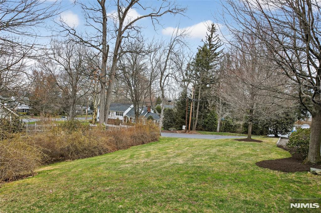 5 Keats Road Short Hills, NJ 07078 - Photo 41 of 47