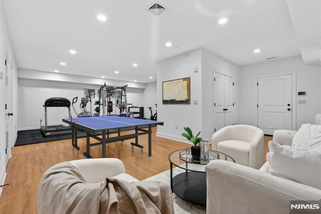 5 Keats Road Short Hills, NJ 07078 - Photo 44 of 47