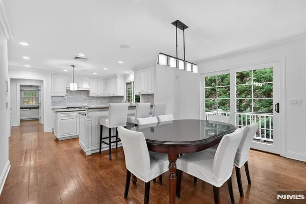 $2,549,000 | 5 Keats Road, Short Hills, NJ 07078