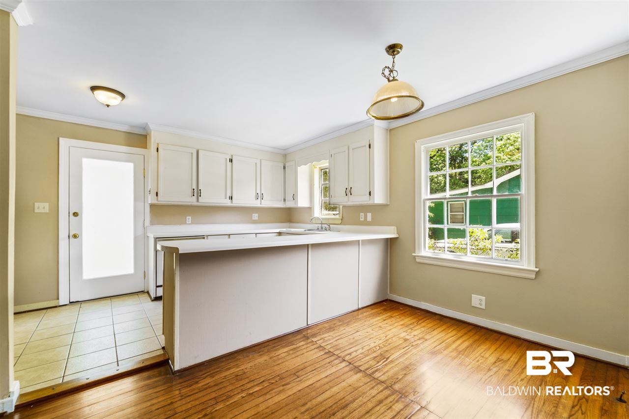 2314 Churchill Drive Mobile, AL 36606 - Photo 8 of 17