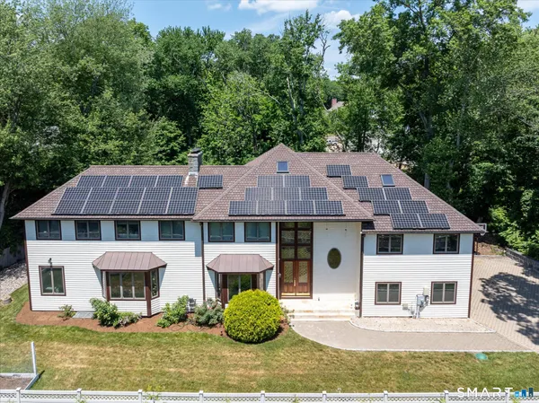 $2,200,000 | 25 Old Road, Westport, CT 06880