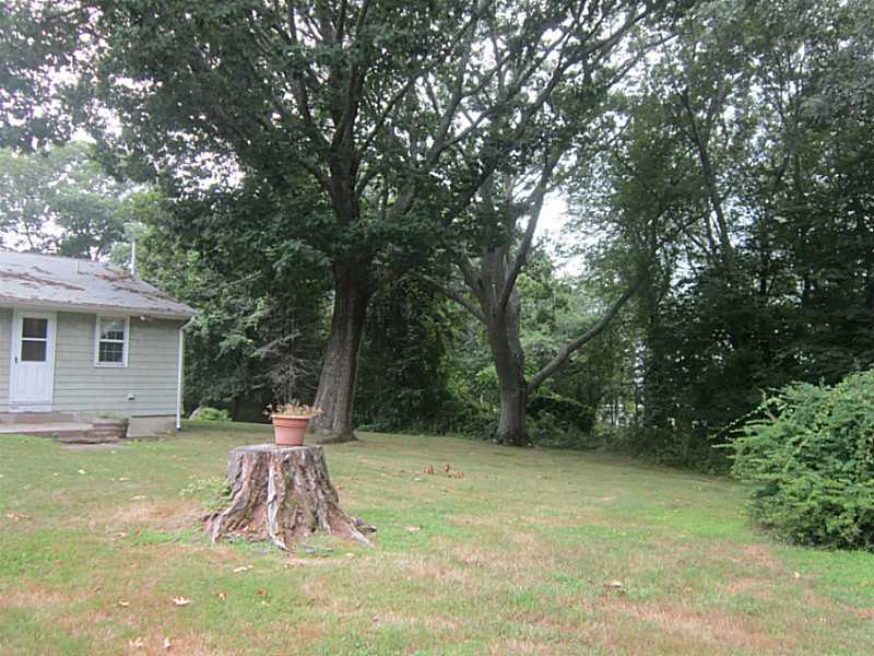 241 Torrey Road South Kingstown, RI 02879 - Photo 19 of 20 Yard/Garden.