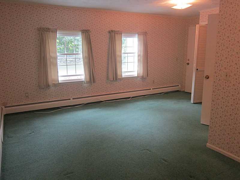 241 Torrey Road South Kingstown, RI 02879 - Photo 10 of 20 Master Bedroom.