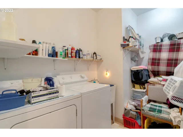 $569,950 | 38376 Hood Street, Sandy, OR 97055