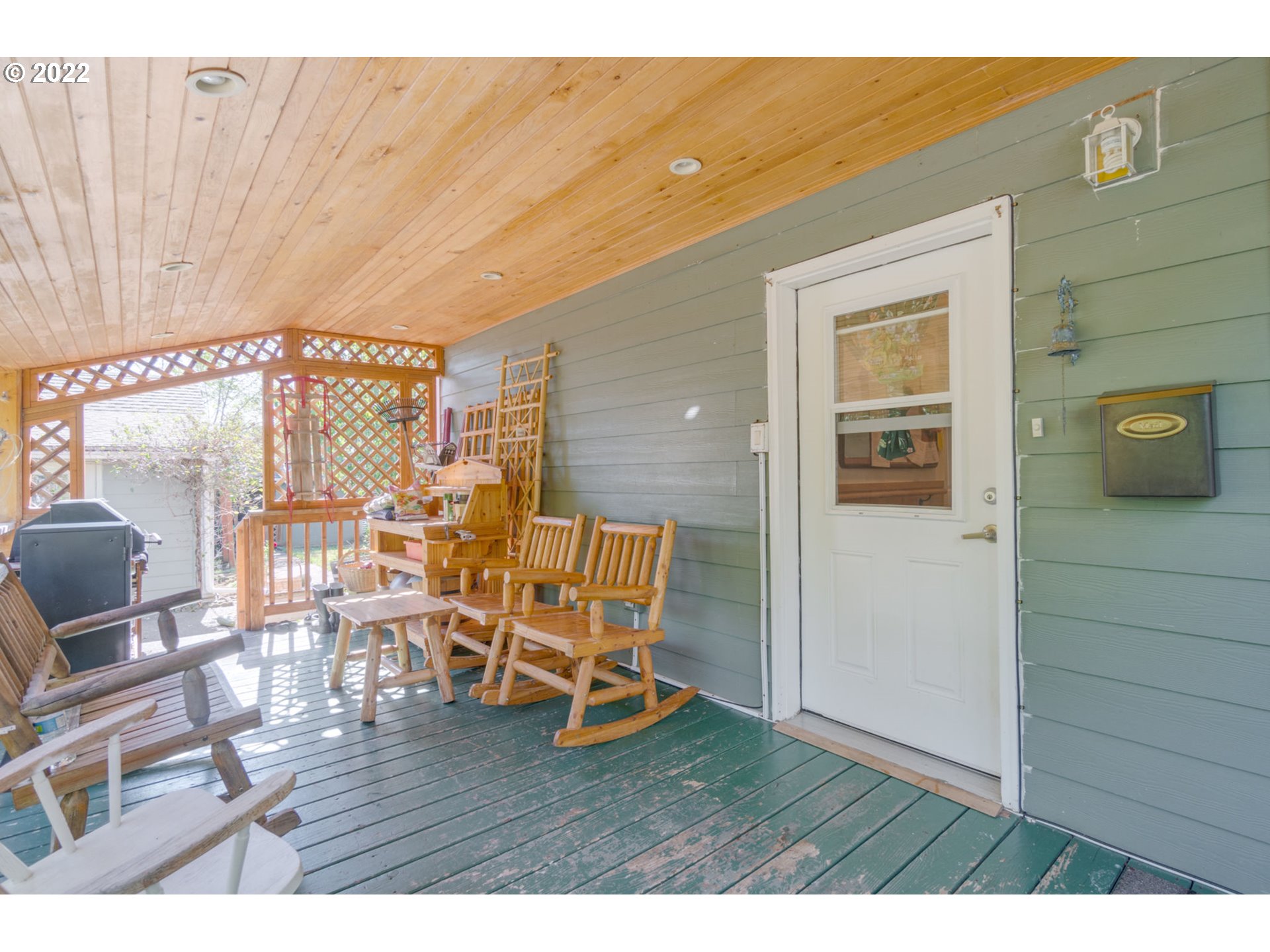 38376 Hood Street Sandy, OR 97055 - Photo 21 of 32