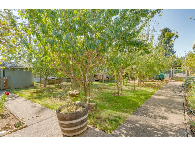 $569,950 | 38376 Hood Street, Sandy, OR 97055