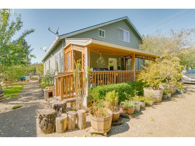 $569,950 | 38376 Hood Street, Sandy, OR 97055