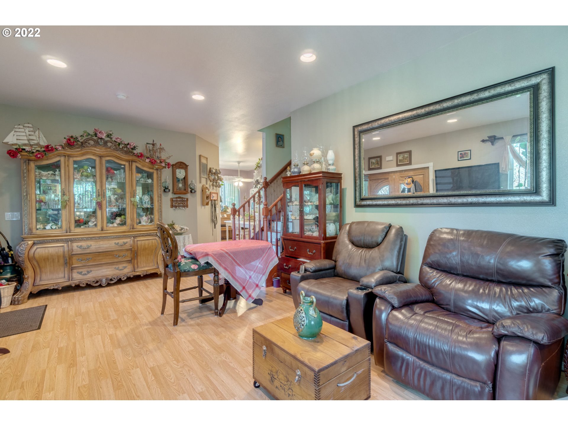 38376 Hood Street Sandy, OR 97055 - Photo 4 of 32