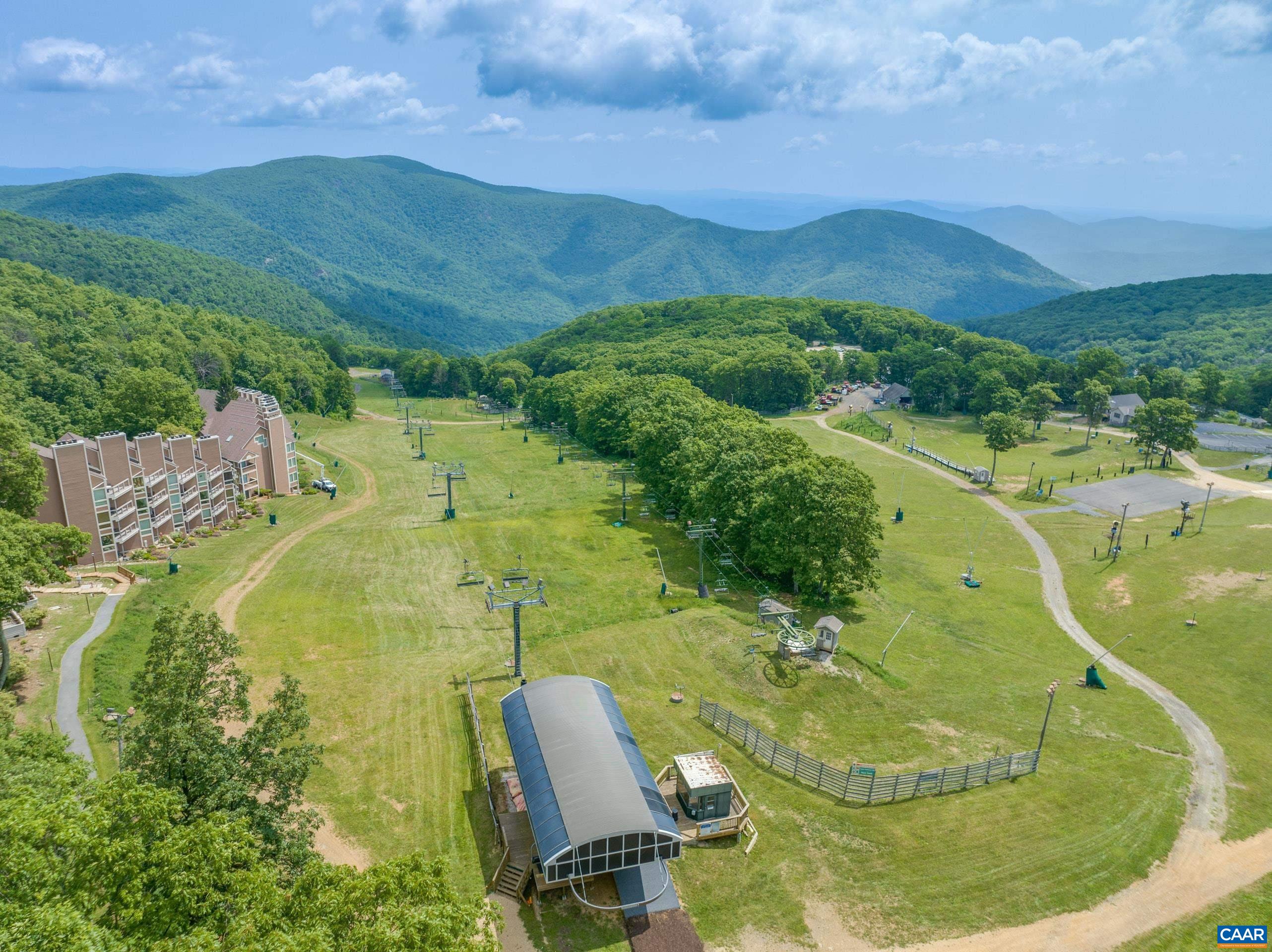 2041 Stone Ridge Wintergreen, VA 22967 - Photo 35 of 38 Gallery Image 35