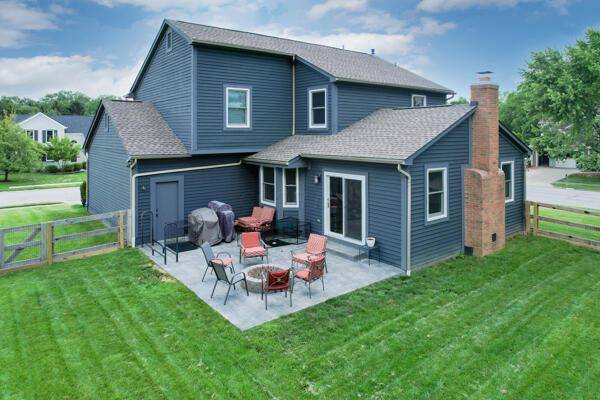 323 Village Ridge Drive Powell, OH 43065 - Photo 3 of 47