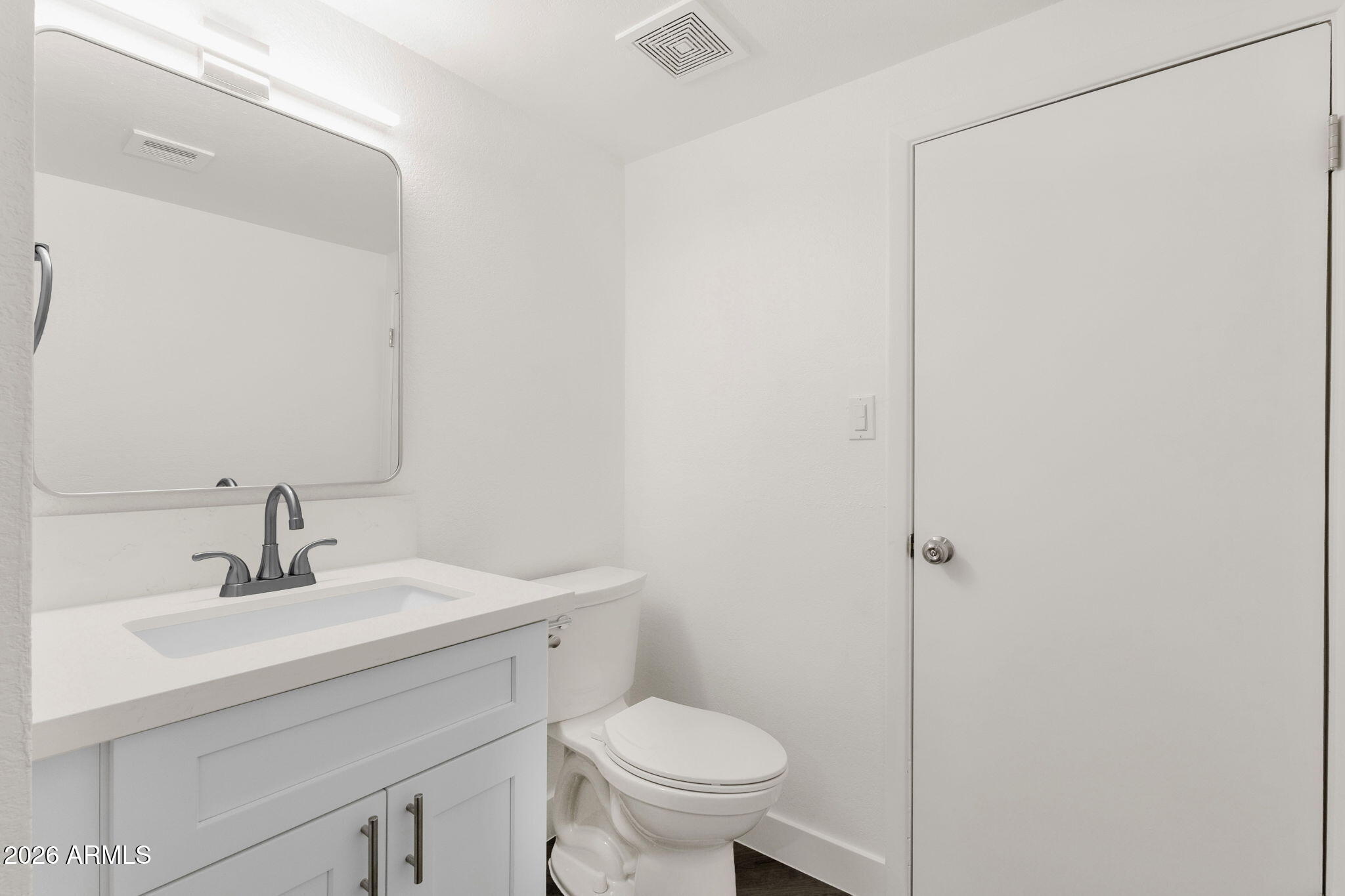 4126 West Boca Raton Road Phoenix, AZ 85053 - Photo 12 of 32 18-web-or-mls-18