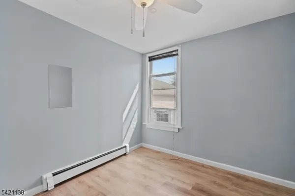 $3,600 | 16 Hinsdale Place, Newark, NJ 07104