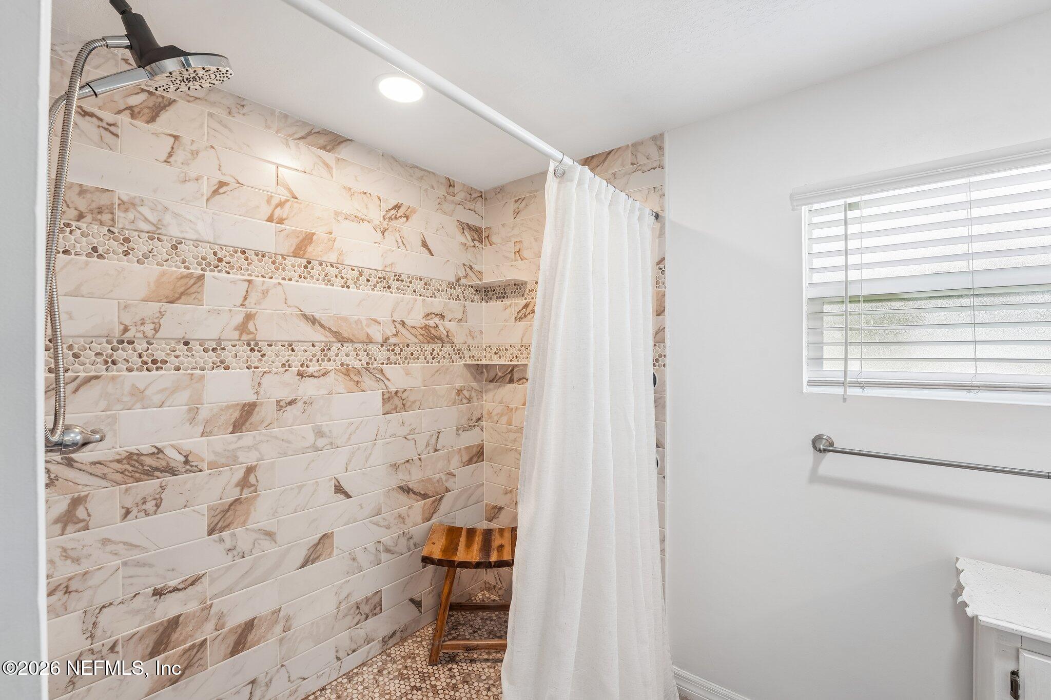 122 Macon Road Palatka, FL 32177 - Photo 103 of 177 Ensuite Bath