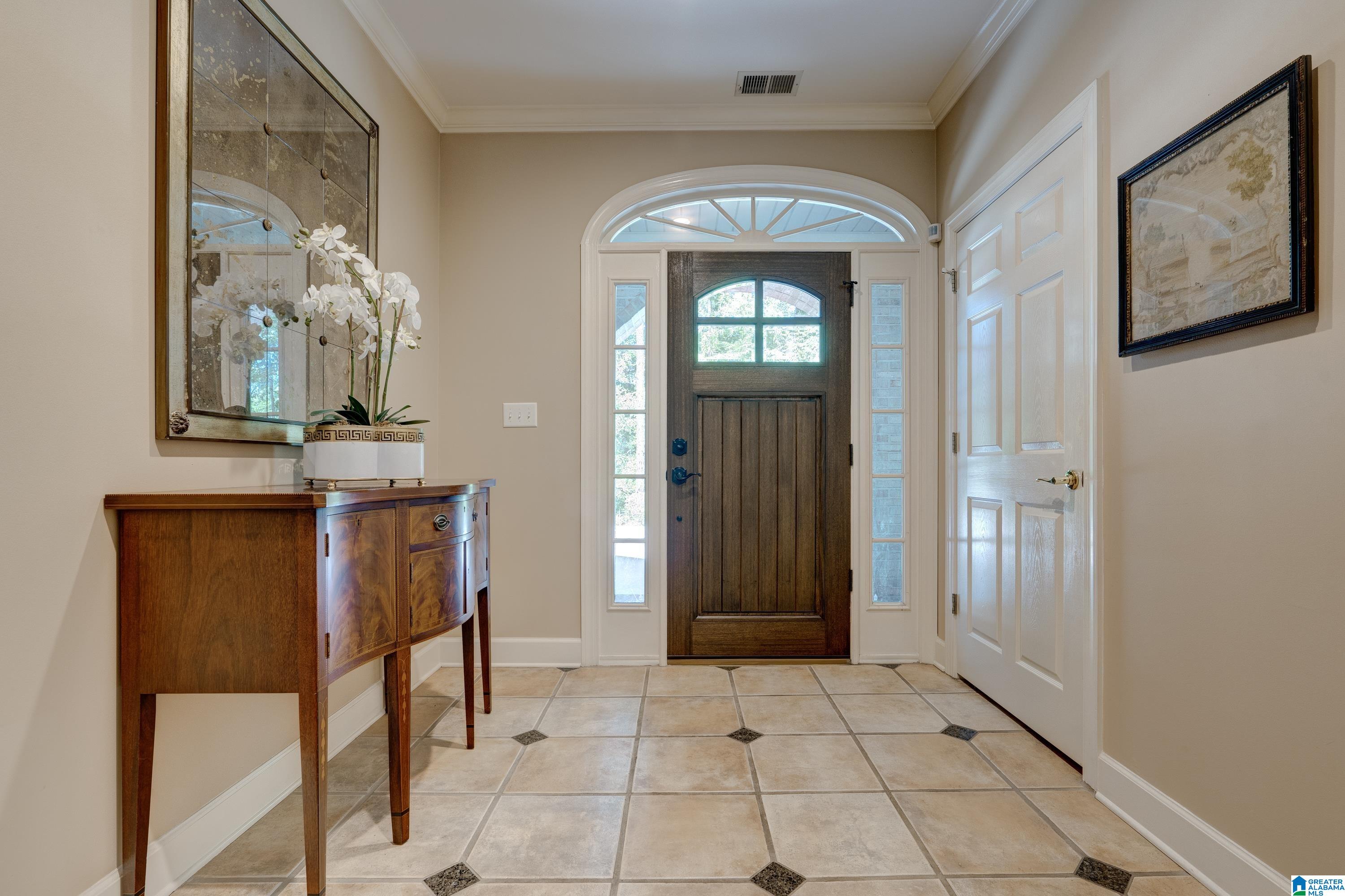 3738 Colchester Road Birmingham, AL 35223 - Photo 2 of 33