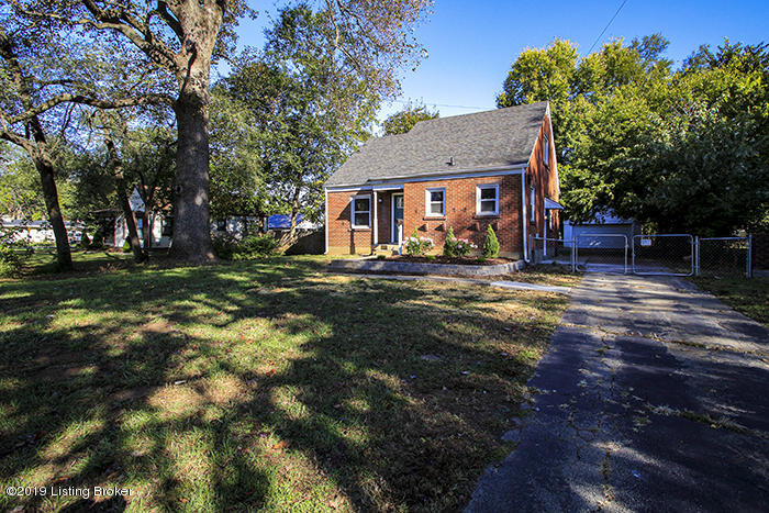 2905 Ralph Avenue Louisville, KY 40216 - Photo 5 of 36 _MG_8045