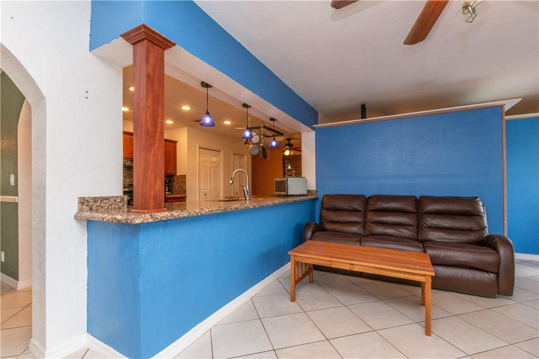 2123 North 31st Road Hollywood, FL 33021 - Photo 14 of 37 Photo 14