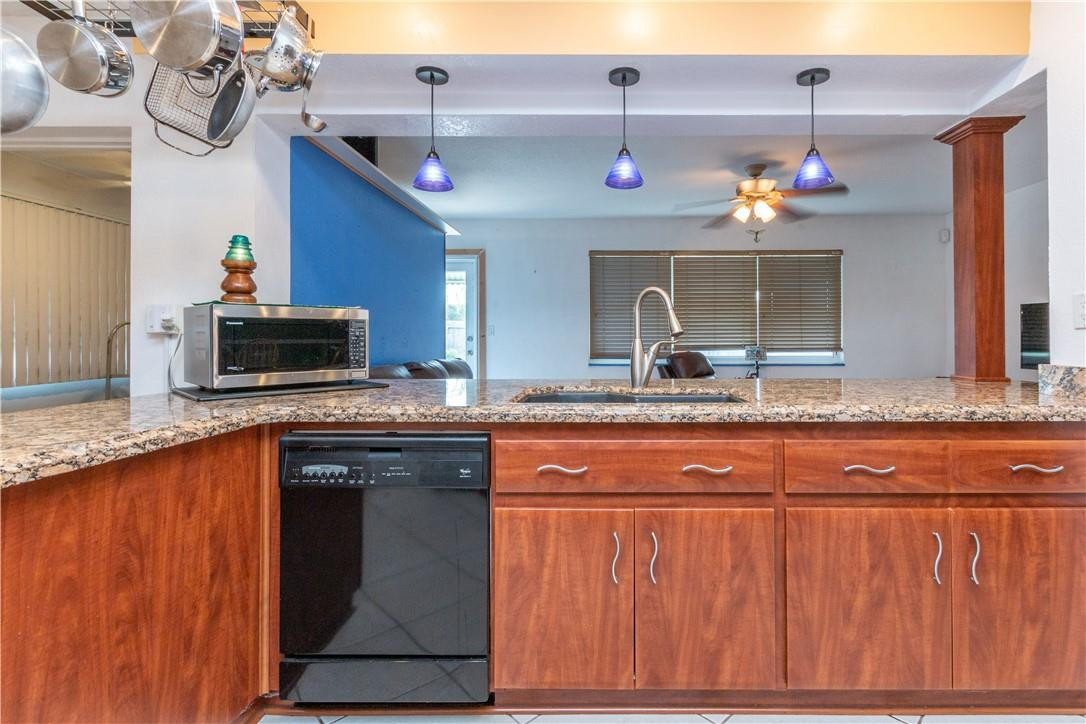 2123 North 31st Road Hollywood, FL 33021 - Photo 2 of 37 Photo 2