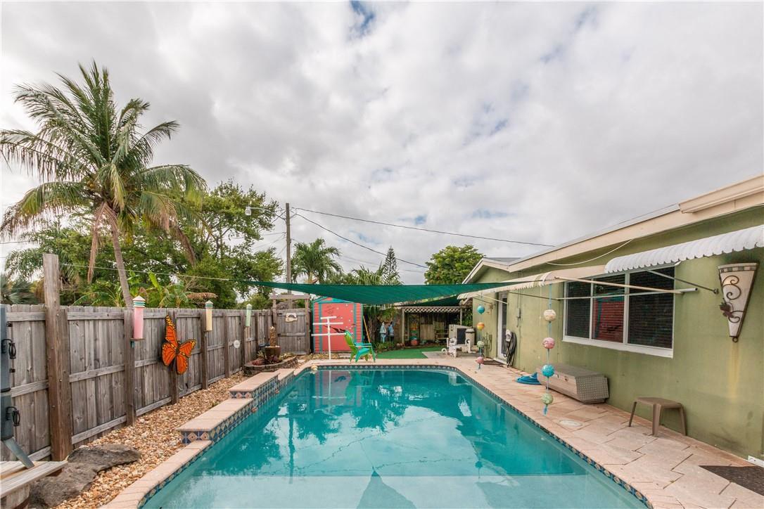2123 North 31st Road Hollywood, FL 33021 - Photo 29 of 37 Photo 29