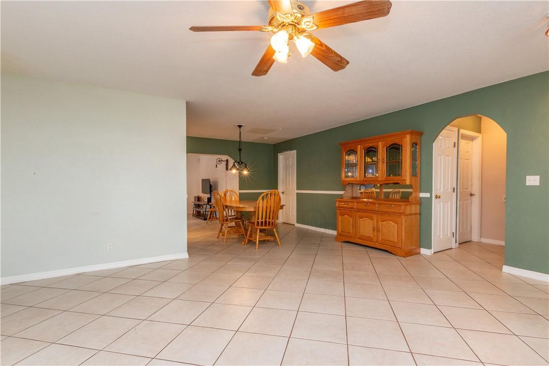 2123 North 31st Road Hollywood, FL 33021 - Photo 6 of 37 Photo 6