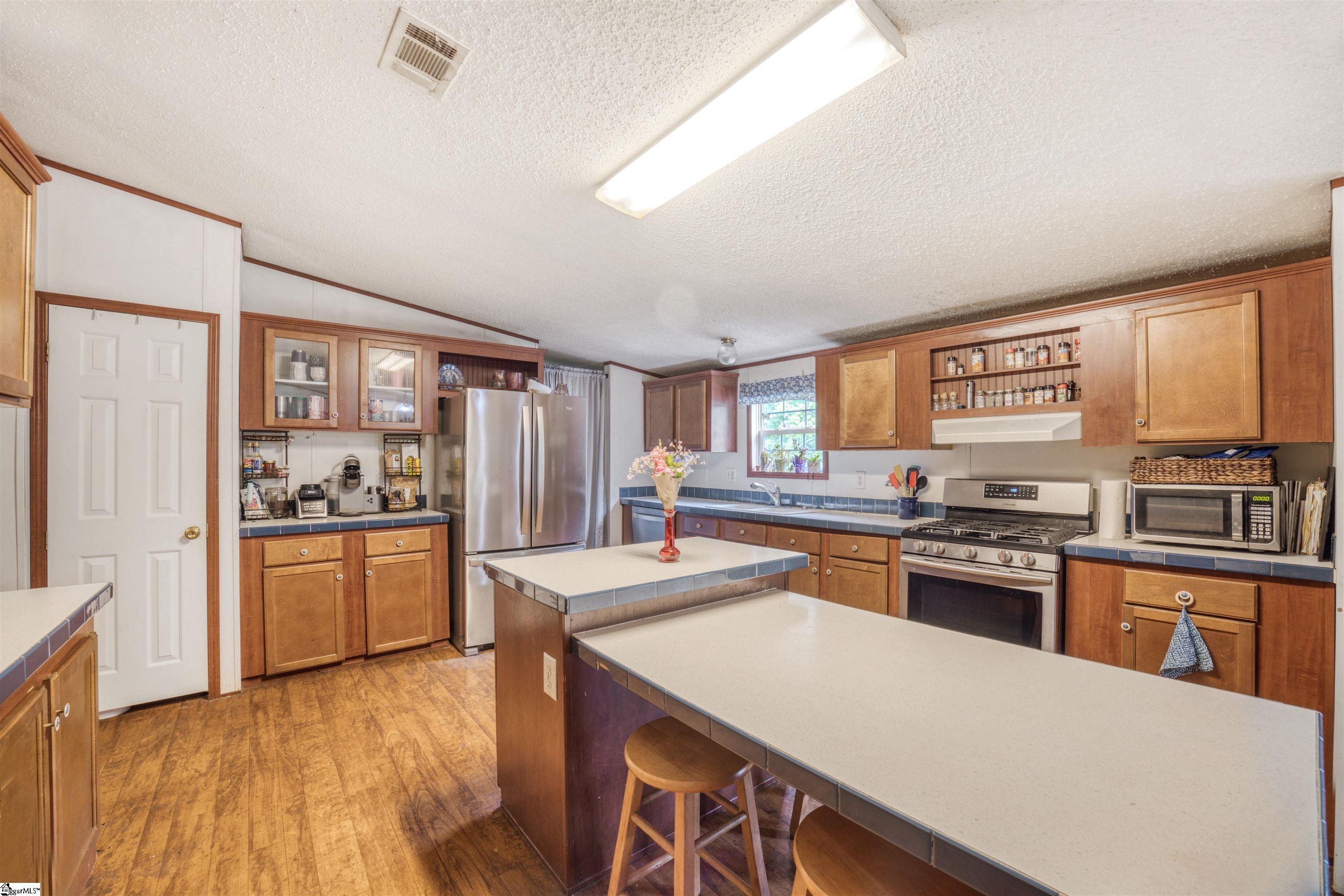 189 Farmers Hill Road Liberty, SC 29657 - Photo 12 of 31