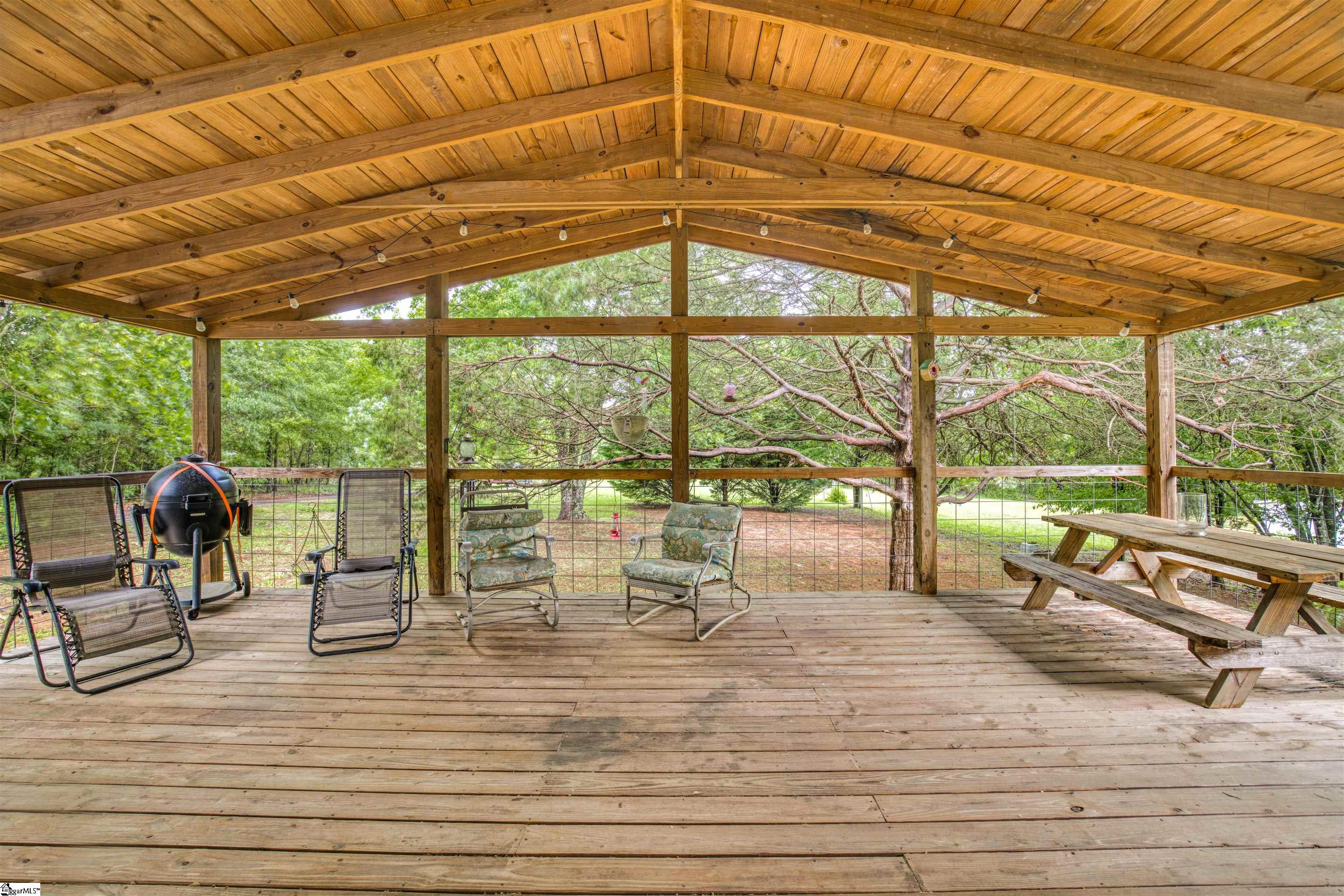 189 Farmers Hill Road Liberty, SC 29657 - Photo 10 of 31