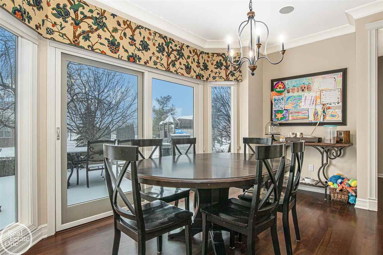 3579 Inverness Drive Rochester, MI 48306 - Photo 5 of 45 50066288-4.JPG