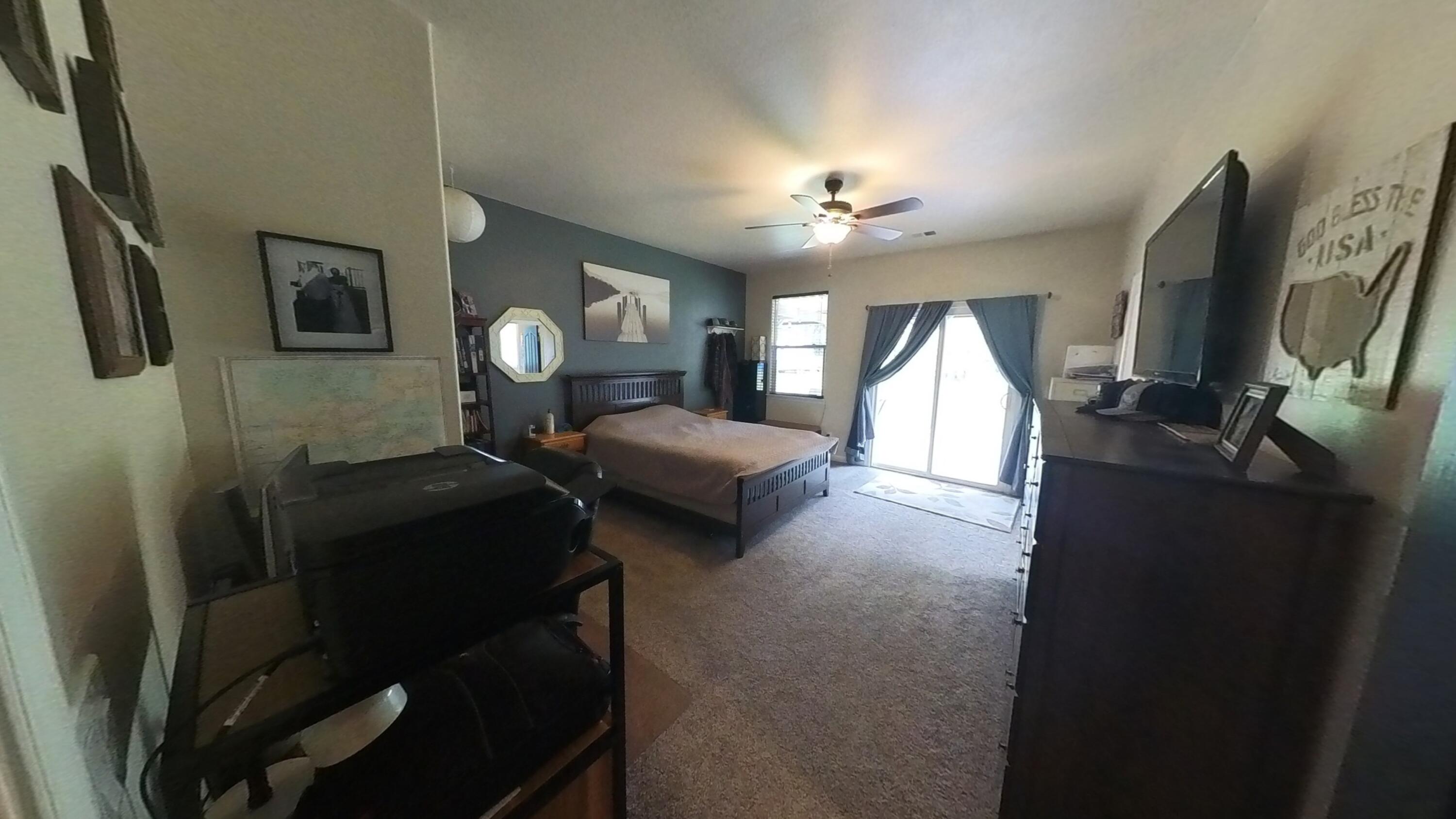 5500 Balls Ferry Road Anderson, CA 96007 - Photo 17 of 49 Oversized Master with bonus alcove