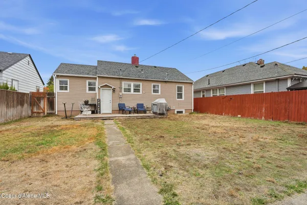 $320,000 | 5018 North Stevens Street, Spokane, WA 99205