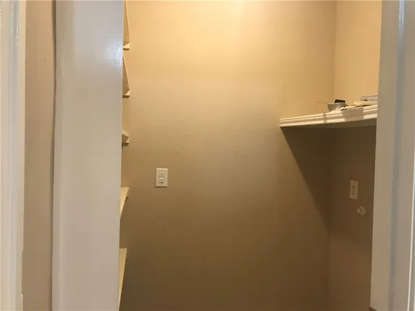 $1,595 | 7809 Elk Drive, Corpus Christi, TX 78414