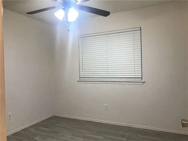 $1,595 | 7809 Elk Drive, Corpus Christi, TX 78414