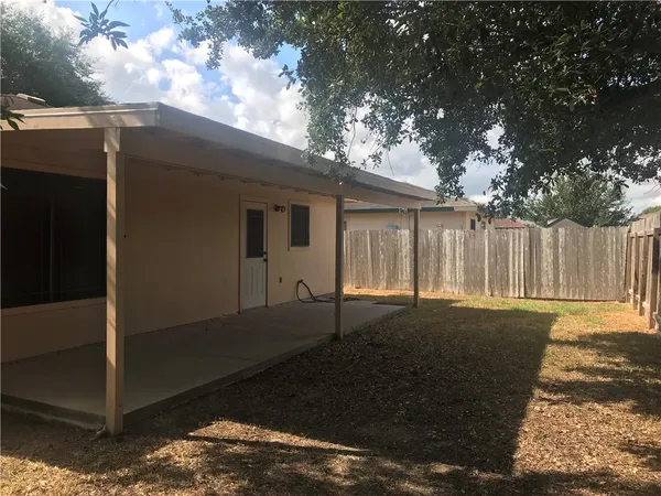 $1,595 | 7809 Elk Drive, Corpus Christi, TX 78414