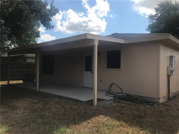 $1,595 | 7809 Elk Drive, Corpus Christi, TX 78414